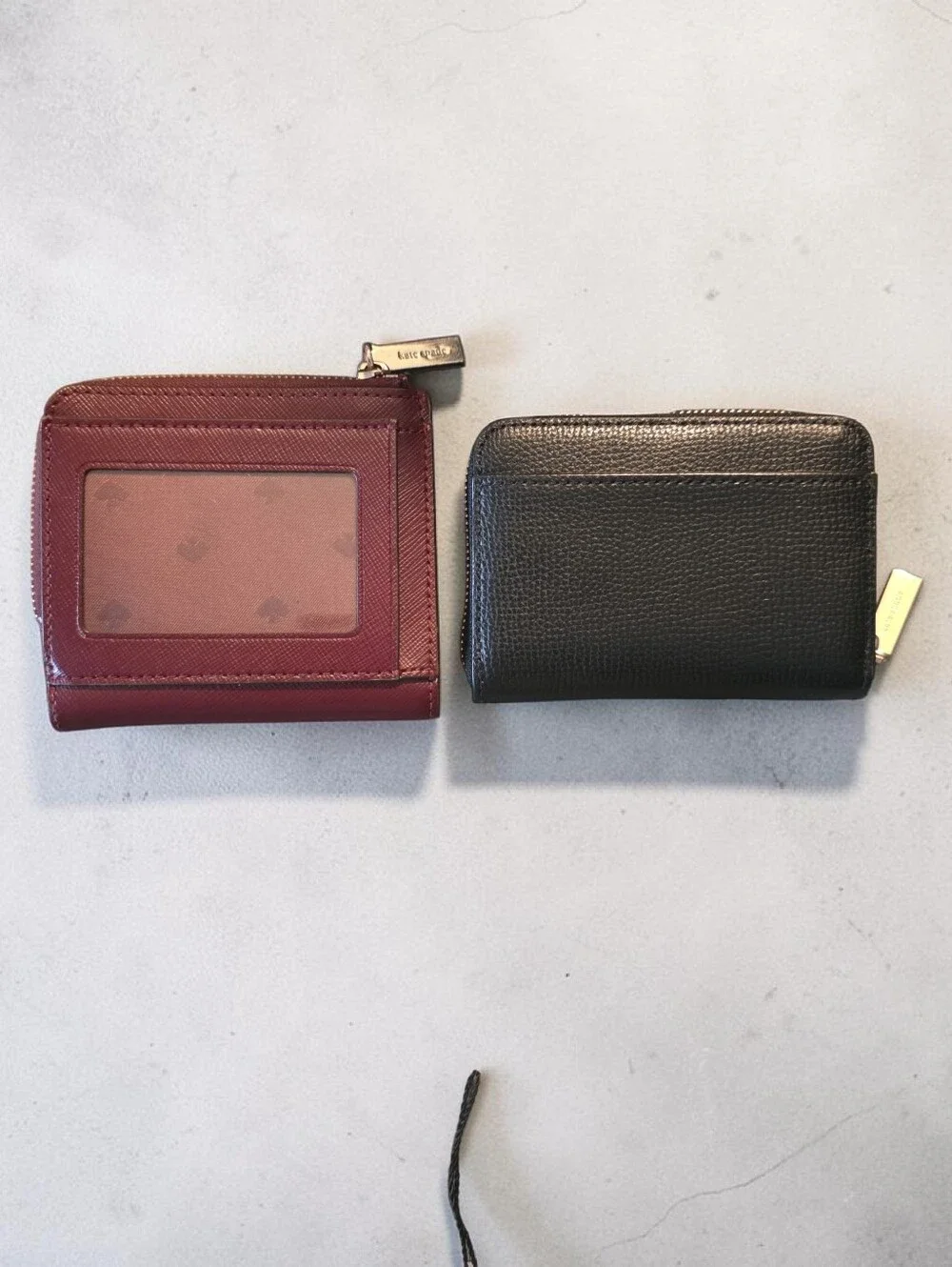 Euc kate spade  Zip Wallet  in Burgundy Or Black - Picture 2 of 2